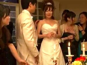 Asian Sex Brides - Asian Wedding porn videos at Xecce.com