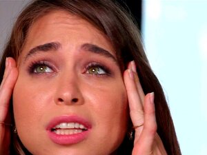 Brünette Wartet Auf Zunge Von Riley Reid Brünette Wartet Auf Zunge Von Riley Reid
