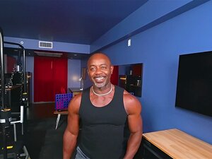 Aaron Trainer porn videos at Xecce.com