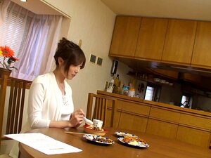 茜ゆいの『Keep Secret About Sex Part 2』