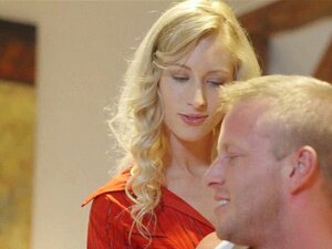 Anna Rose Xoxo porn videos at Xecce.com