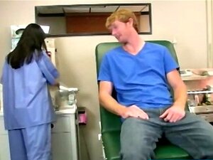 De Två Sjuksköterskorna Och Den Vackra Patienten - Gratis Porrfilm De Två Sjuksköterskorna Och Den Vackra Patienten - Gratis Porrfilm