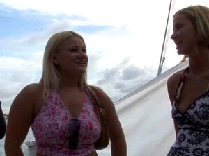 Great group sex action