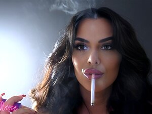 Sweet Maria Smoking porn videos at Xecce.com