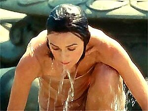 Lose Yourself in Blazing Hot Hollywood Porn at xecce.com