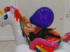 Inflatable Unicorn porn videos at Xecce.com