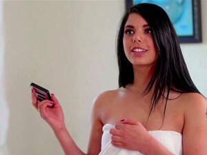 Elle Se Montre Nu vidéos - PornoOrgasme.com