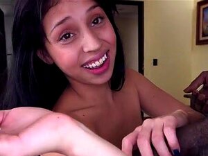 Yenny Contreras porn videos at Xecce.com