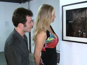 Mom Julia porn videos at Xecce.com