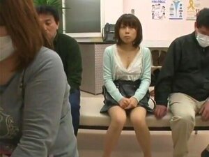 甘い日本のティーンたちがセックスを見せる