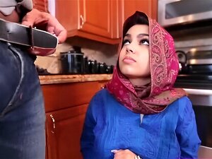 Muslim Porn Full Hd Video Passion Hd - Prayer Hijab porn videos at Xecce.com