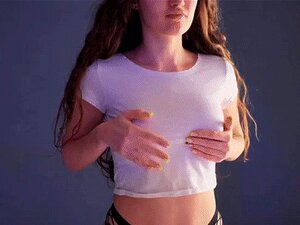Girl In Wet T Shirts porn videos at Xecce.com