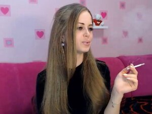 Smoking Cam Girl - Filmy Porno @ PornoKrol.com